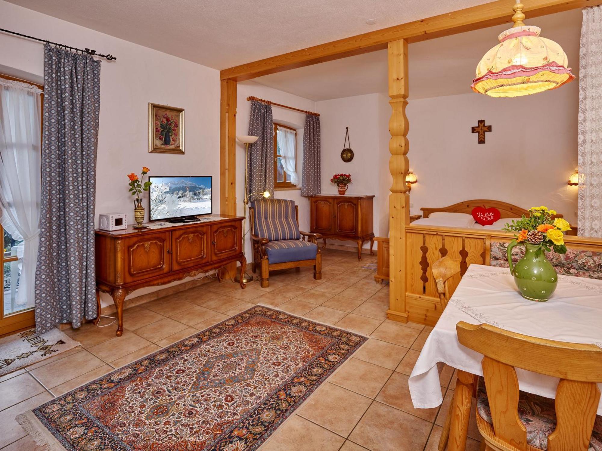 Alpenchalet Zum Jeremia Grainau Ruang foto
